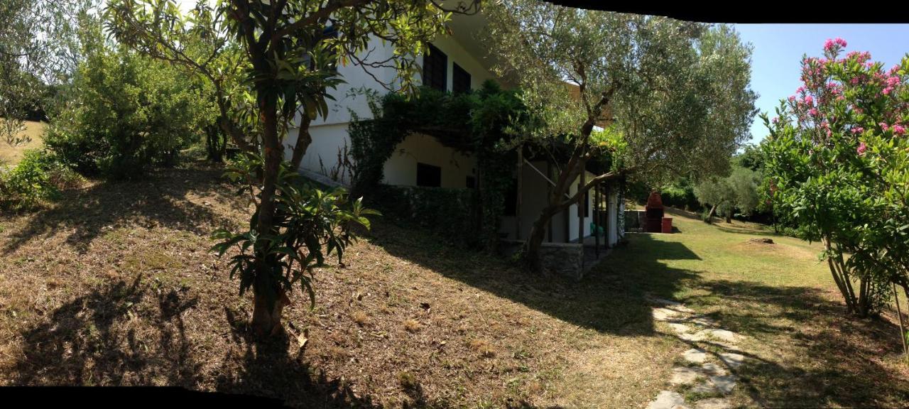 Secluded 1.8 Acre Garden Villa, For Exclusive Use With Stunning Views. Kalandra المظهر الخارجي الصورة